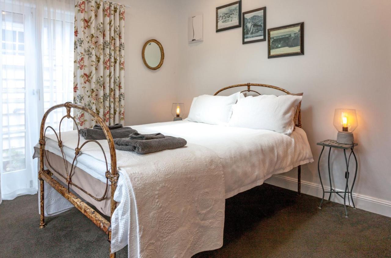 Kuranui Cottage Темс Экстерьер фото